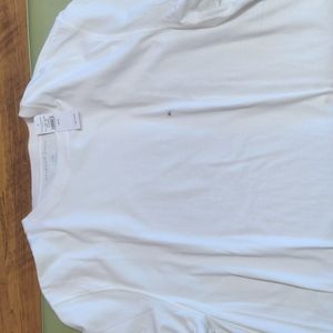 AE White Tshirt